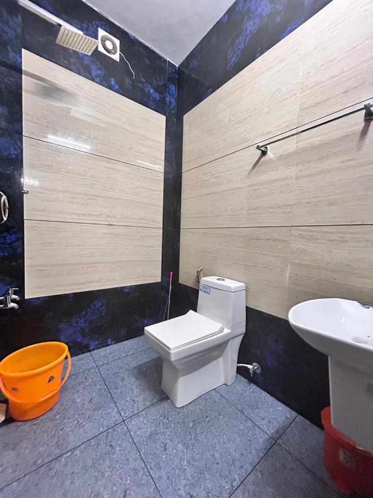Enocean Homestay Cherai Beach Exterior foto
